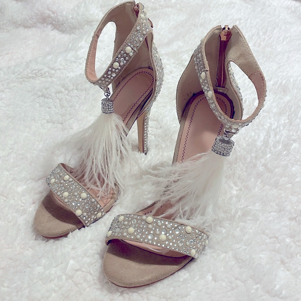 FEATHER PARTY HEELS